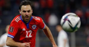 Ben Brereton Díaz sería baja en la Roja para enfrentar a Brasil