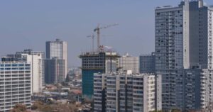 Inmobiliarias ofrecen fórmulas para hacer frente a alza de tasas y reactivar la demanda de propiedades