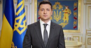 Presidente de Ucrania cuestiona a OTAN: 