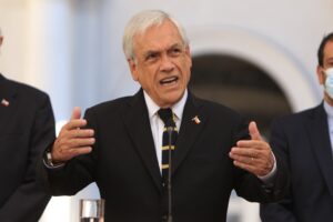 Gobierno informa que 5 familias chilenas lograron escapar de Ucrania