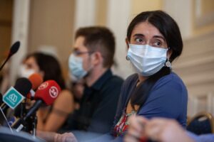 María Elisa Quinteros acusa que retorno de Rojas Vade 