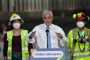 Piñera confirmó que 20 chilenos han salido de territorio ucraniano
