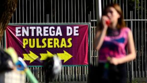 Cómo, cuándo y dónde obtener las pulseras para Lollapalooza Chile