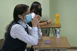 Lanzan ciclo de talleres orientados a aumentar la autoestima y ambición profesional de niñas