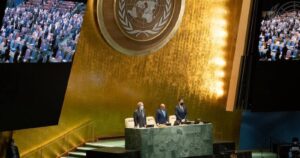 Asamblea General de la ONU exige a Rusia la retirada inmediata de sus fuerzas militares de Ucrania