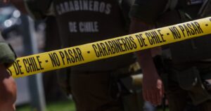 Fiscalía formalizó por femicidio frustrado a hombre que apuñaló 15 veces a su pareja en Iquique