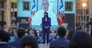 Karla Rubilar se despide del Ministerio de Desarrollo Social con acto frente a La Moneda