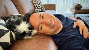 Pancho Saavedra sorprende al anunciar que se convirtió en padre: 