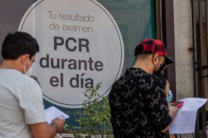COVID-19: Minsal reportó 12.566 casos nuevos y baja en la positividad