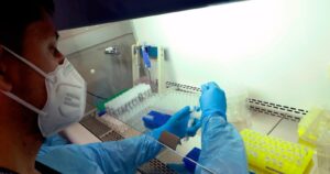 Ministerio de Salud informó 10.472 nuevos casos de coronavirus en Chile