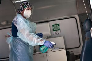 Balance COVID-19: Minsal reportó 7.555 casos nuevos y 98 fallecidos