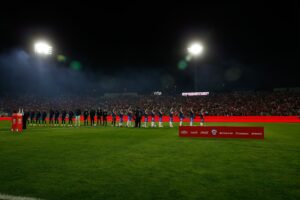 Jugador de la Roja dio positivo por COVID-19 en la previa del duelo ante Brasil