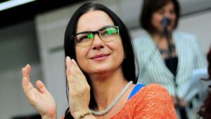Katty Kowaleczko se integra a #PobreNovio con personaje que remecerá la historia