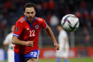 Ben Brereton no viajará a Brasil para jugar con la selección chilena
