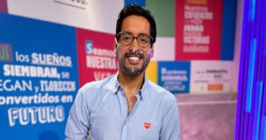 Periodista de Aquí Somos Todos denuncia extorsión con videos íntimos