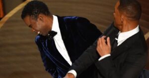 Will Smith se disculpa por golpear a Chris Rock: 