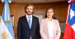 Bárbara Figueroa entrega sus cartas credenciales como embajadora al canciller de Argentina
