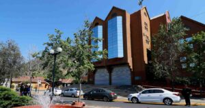 Canal 13  reporta ganancias por $3.196 millones en 2021 y suma su segundo año consecutivo con utilidades