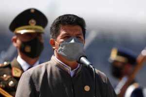 Perú: transportistas no han definido si extenderán el paro