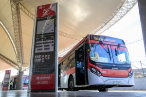 Marcel confirma que se congelarán los precios del transporte público