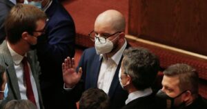 Giorgio Jackson adelanta presentación de reforma para declarar 