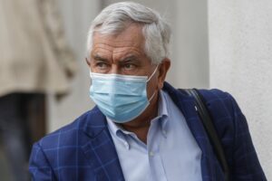 Enrique Paris criticó a Izkia Siches por su labor en Interior: 