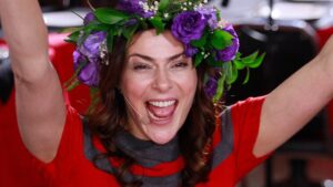 Tonka Tomicic regresa a la TV como jurado del nuevo estelar de talentos de Canal 13