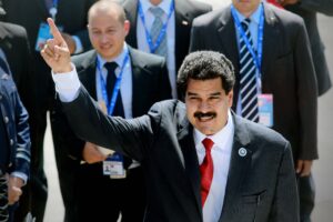 Maduro dice estar dispuesto a ayudar víctimas de traumatismo ocular en Chile