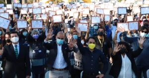 Casi 500 emprendedoras de Arica fortalecieron su negocio con recursos regionales