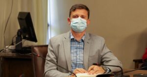 Diputado Schubert oficia al Mineduc por 