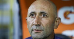 U. Católica anuncia la salida de la banca de Cristián Paulucci