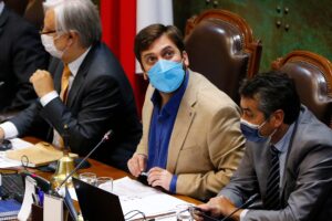 Presidente de la Cámara pide al gobierno 