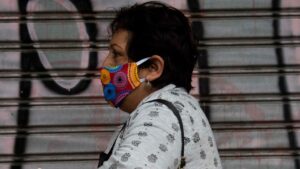 COVID-19: Paraguay levanta estado de emergencia y uso obligatorio de mascarilla