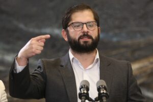 Boric pidió que los retiros dejen de ser considerados para
