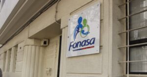 Fonasa: revisa si te corresponde recibir la devolución de cotizaciones pagadas en exceso