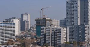 Inflación y retiros de fondos: ¿es un buen momento para invertir en propiedades?