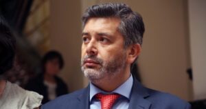 Justicia inhabilita a juez Daniel Urrutia de causa contra Piñera por eventuales delitos tras el 18-O