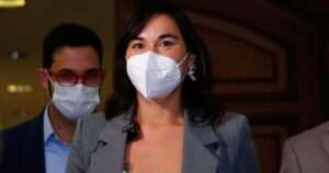 Siches y piedrazo a Boric: 