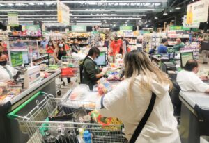 Cencosud descartó colusión en precios de la canasta básica: 