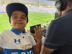TNT Sports dejará de invitar a Miguelito a sus trasmisiones tras escándalo en San Carlos de Apoquindo