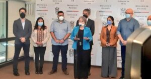 Gobierno alcanza acuerdo con CUT para subir el salario mínimo hasta $400.000 en agosto