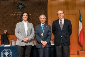 José Rodríguez Pérez asume como nuevo rector de la Universidad San Sebastián