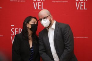 Gobierno afirmó que prescindencia por el plebiscito no exime a personas de su 