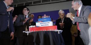 Ex presidente Piñera reapareció en celebración de aniversario de RN