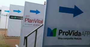 Encuesta Criteria: solo 2% de los chilenos quiere un sistema de reparto y 95% está a favor de las cuentas individuales