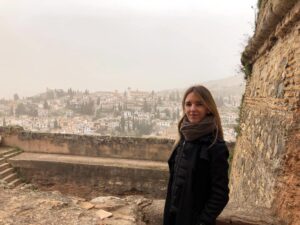 Diputada Cayetana Álvarez se suma a la lista de políticos españoles que han intervenido en el debate constitucional chileno