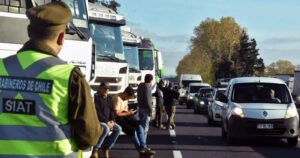 Gobierno retira propuesta a camioneros tras no desbloquear rutas y aplicará Ley de Seguridad del Estado