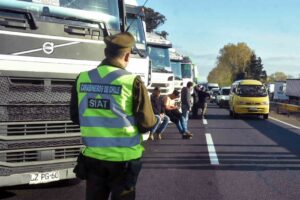 Subsecretario del Interior viaja a la región del Biobío para reunirse con camioneros