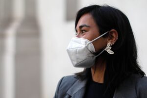 Siches responde por desalojo a Enap: 