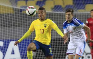 ¿Esperanza para la Roja?: FIFA abre procedimiento disciplinario por caso de Byron Castillo